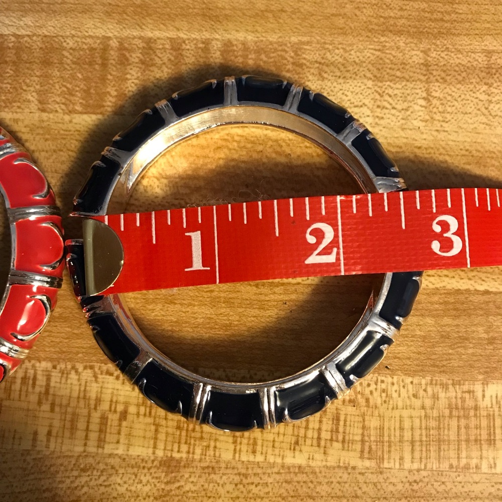 🌸 Bangle Bracelets - Picture 5 of 5